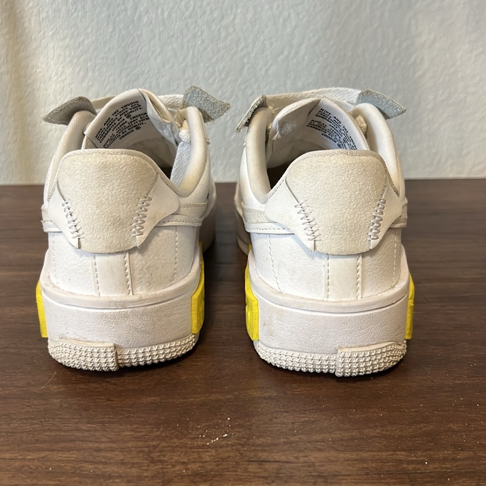 Women’s Nike Air Forces - Picture 5 of 8